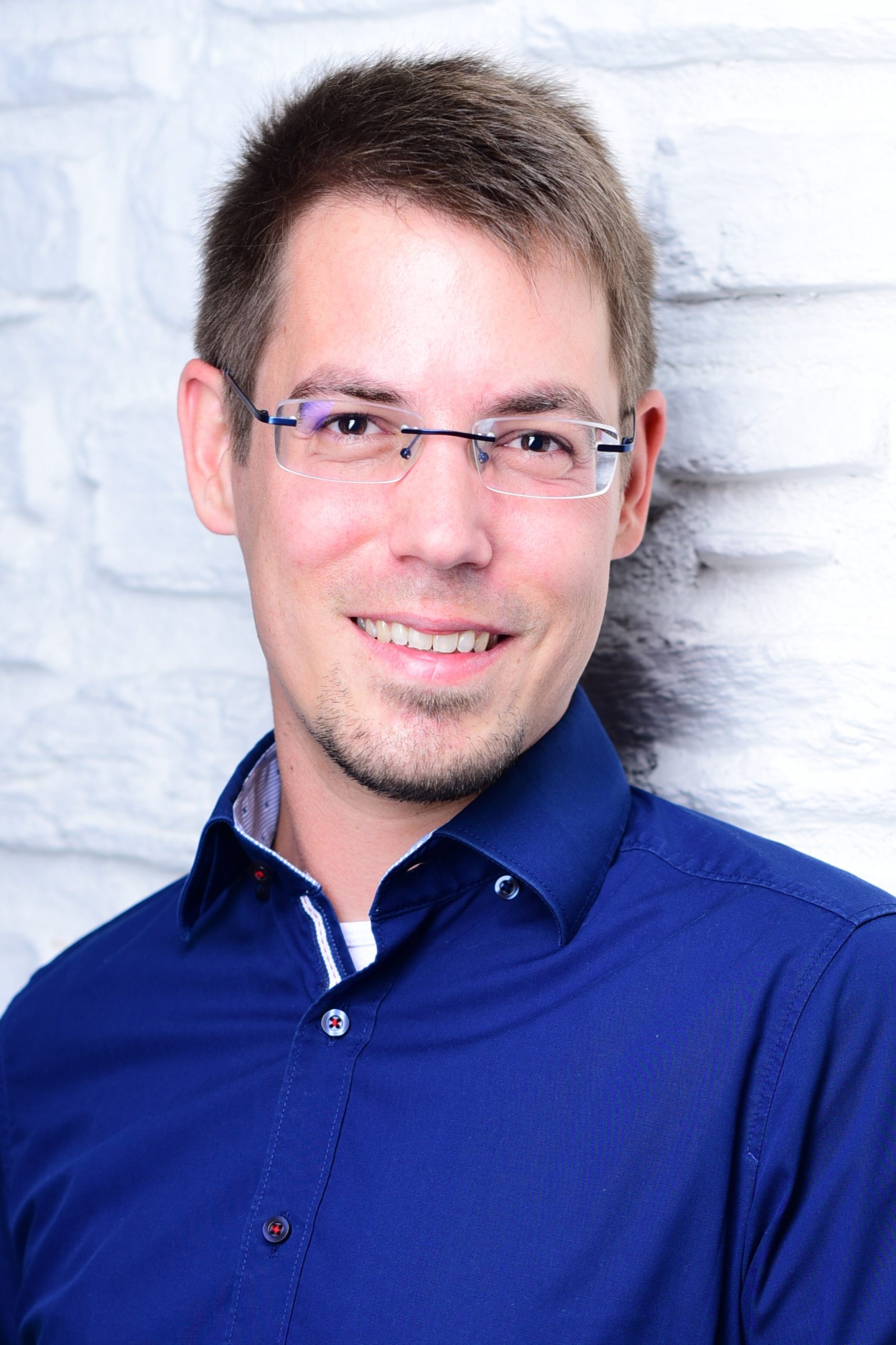 Dr. Steven Müller-Uhrig